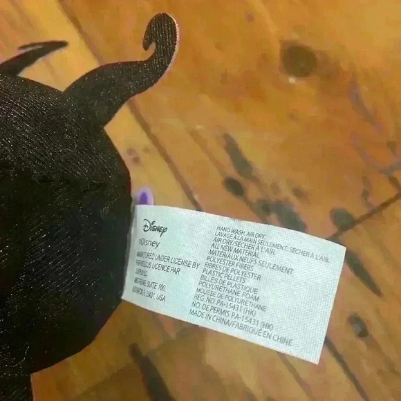 Walt Disney Princess Little Mermaid URSULA VILLIAN 6" Plush Stuffed Animal - Picture 4 of 7